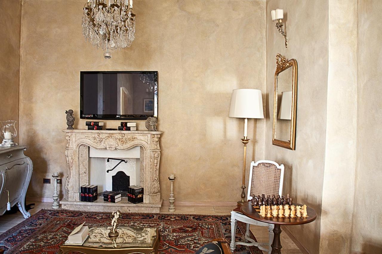 Hotel La Petite Maison Viareggio Luaran gambar