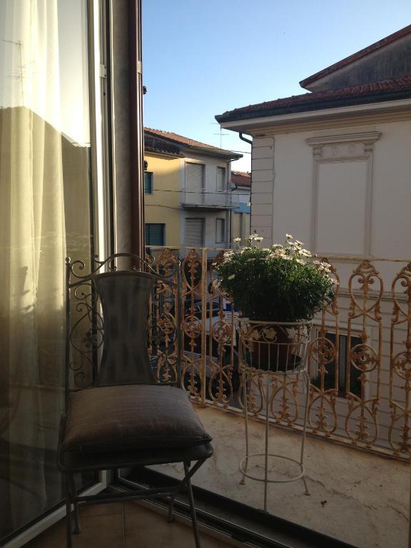 Hotel La Petite Maison Viareggio Bilik gambar