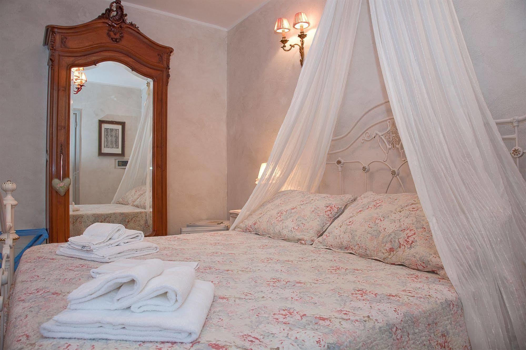 Hotel La Petite Maison Viareggio Luaran gambar