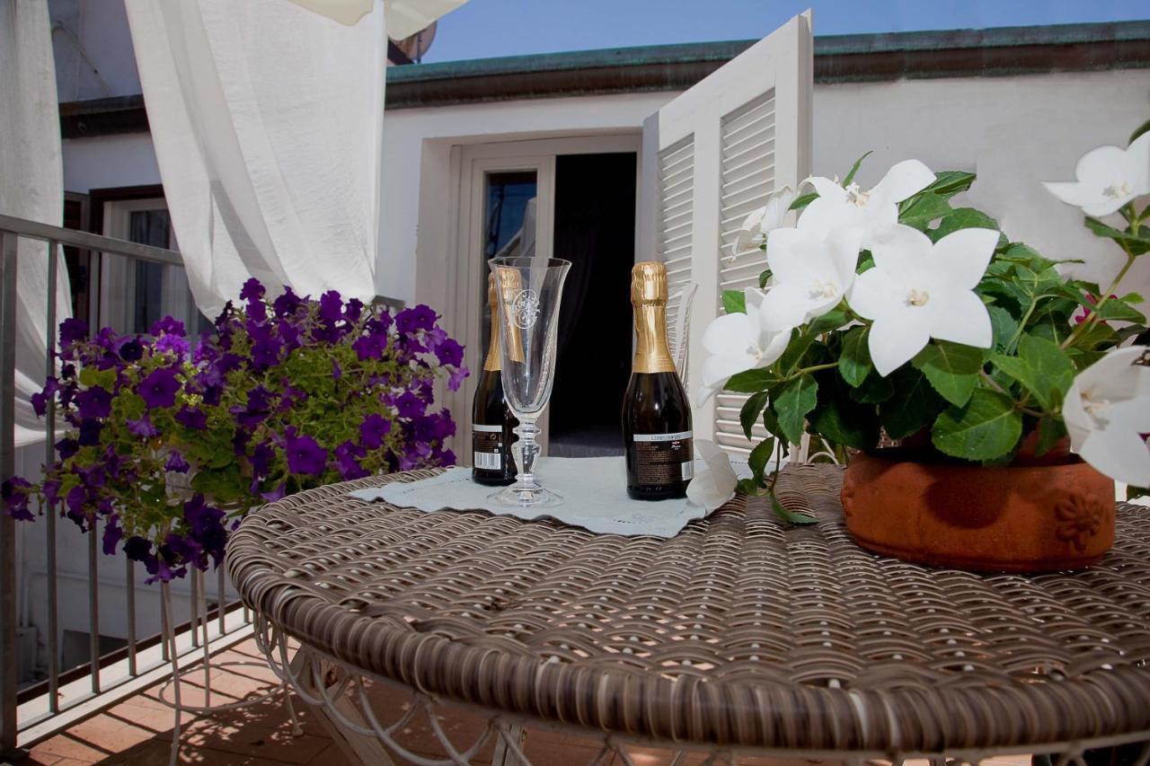 Hotel La Petite Maison Viareggio Luaran gambar